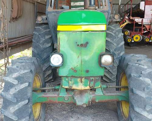 Tractor John Deere 3350