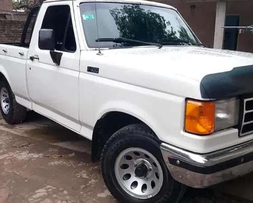 Ford F100 XLT Motor MWM Caja Clark Grande año 1994