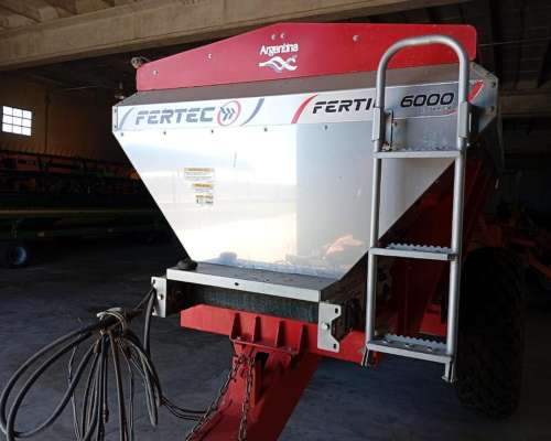 Fertilizadora de Arrastre, Fertec, Fertil 6000