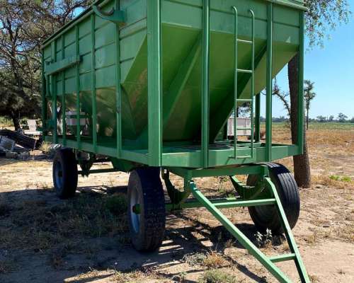 Tolva Semillero 14 TON Marca Tecnocar