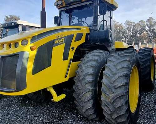 Tractor Pauny 540 EVO 2014 - 240hp 5.700 Hs - muy Bueno
