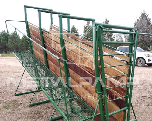 Cargador para Hacienda Fijo con Andén