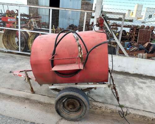 Vendo Batan Tanque con Bomba 12 Volts