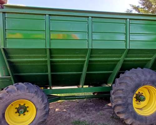 Tolva Autodescargable Ferrario 17 TN con Balanza y Lona