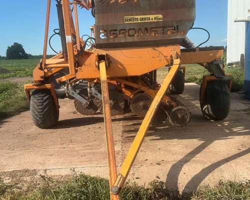 Sembradora Agrometal MX33 Maxima Autonomia, Mod 2005