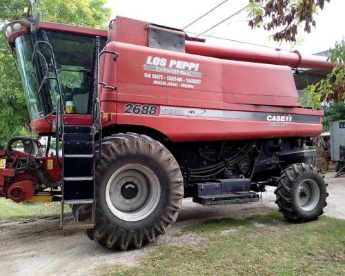 Case IH Axial Flow 2688 - año 2011