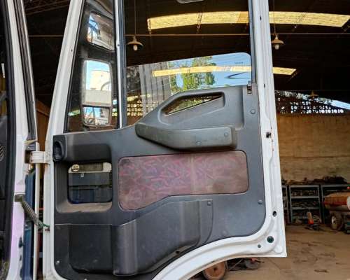 Camión Iveco Eurotech 420 año 2005