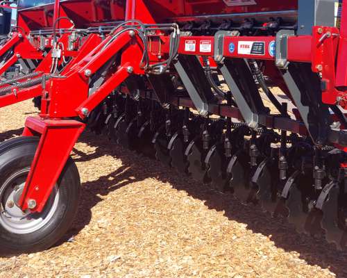 Fertilizadora Incorporadora ROW 6000