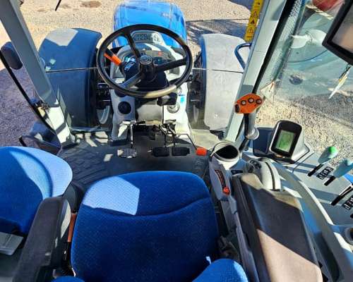 New Holland T 7.245 con Piloto. Excelente Estado General