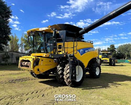 Cosechadora New Holland Cr9080, año 2012 con Motor Reparado