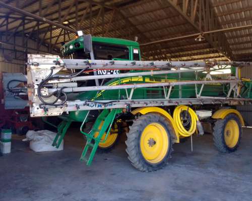 Pulverizadora Autopropulsada Tedeschi MT3000