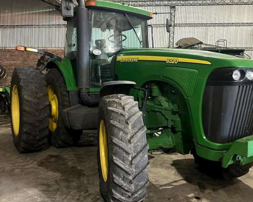 Tractor John Deere 8320, 2004, R. Dual, 260 HP