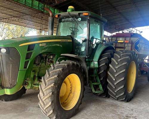 Tractor John Deere 8430
