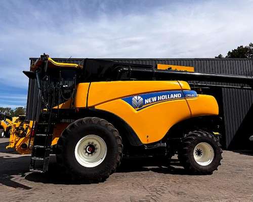 New Holland CR6.80 Usada