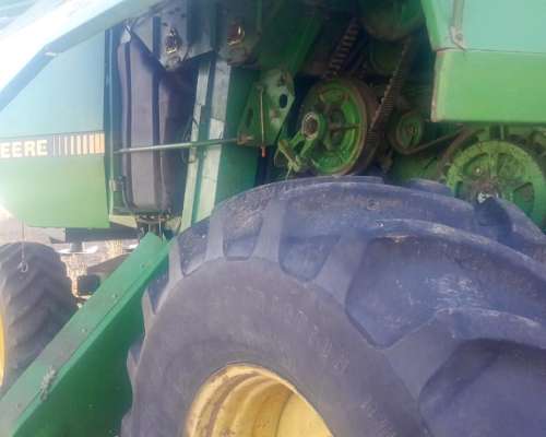 Cosechadora John Deere 9600, año 1996, Doble Traccion