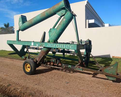 Extractora de Granos Agromec 9 Pies Reparada Arrolla Bolsa