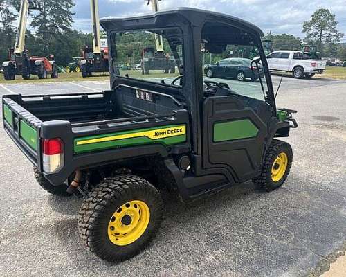Cuatriciclo Agrícola John Deere Gator XUV 835m.