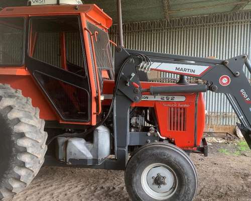 Tractor 292 115hp año 2005 Única Mano con Pala 2023