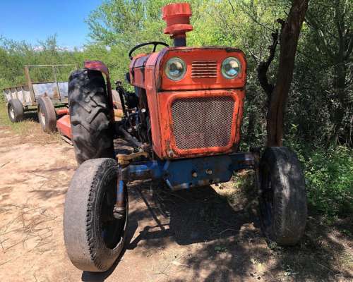 Tractor Fiat 600e con Desmalezadora de Arrastre 1,5mts