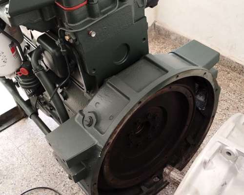 Motor Cummins 6bt para Maquinaria Agrícola e Industrial.