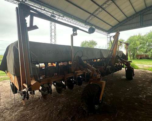 Sembradora Agrometal TX Mega 16/52 Fert Lateral y Monitor
