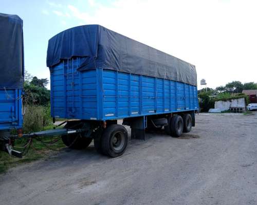 Scania 112 con Acoplado Montenegro
