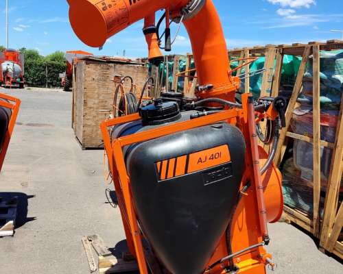 Pulverizador Cañon Jacto AJ 401 3p - Tambo, Feed Lot, Mosca