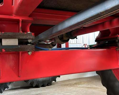 Fertilizadora Yomel Impala 6.000 ,con Variable y Balanza