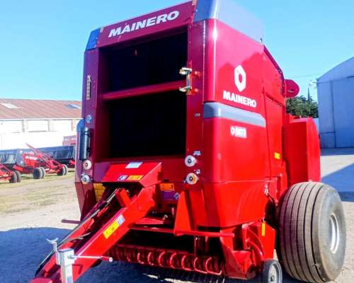 Rotoenfardadora Mainero - Modelo 5877 con Atador en RED