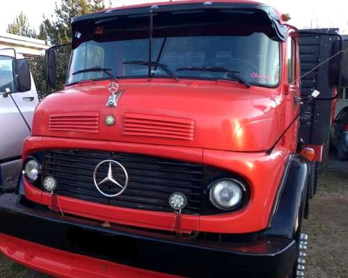 Mercedez Benz 1518 Puro con Volquete Bacco TRI Vuelco año 83