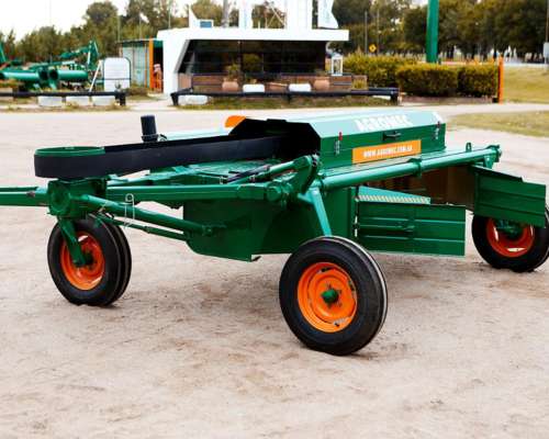 Desmalezadora Hileradora Cardanica y con Correa Agromec