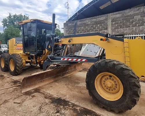 Motoniveladora John Deere 670 G 2012