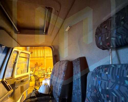 Ford Cargo 1317e Modelo 2010 con Hidro Grúa