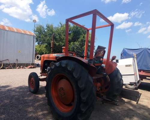 Tractor Fiat Superson 55 - Doble Embrague. Alta y Baja