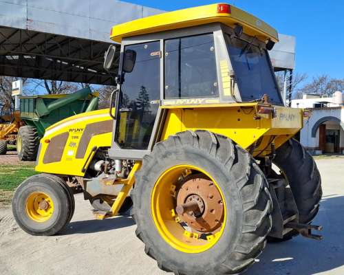 Tractor Pauny 230cc año 2010
