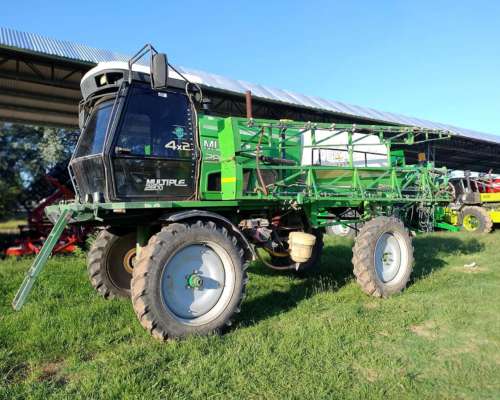 Pulverizadora Metalfor Multiple 2800