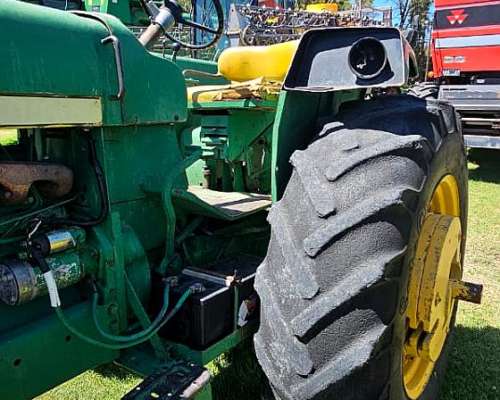 Tractor John Deere 3530, 105hp, 2wd, Paton, 1980.