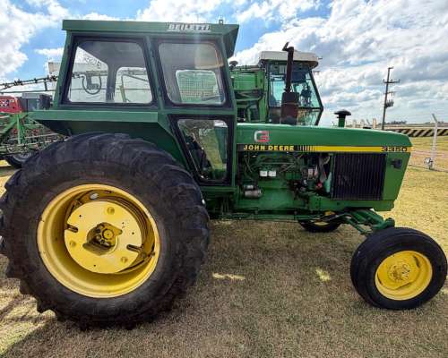 Tractor John Deere 3350