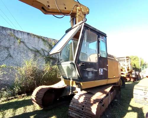 Excavadora John Deere SE 210