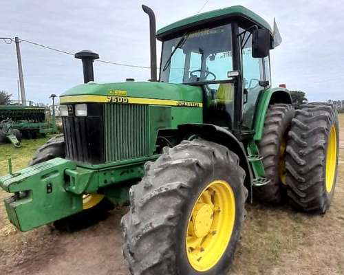 Tractor John Deere 7500