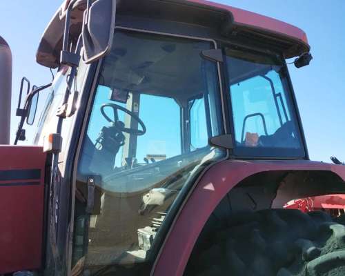 Case Maxxum 150, con Piloto