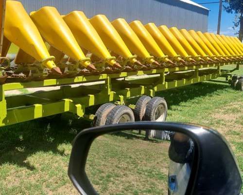 Maicero Allochis 20 Surcos a 0.525 cm año 2022