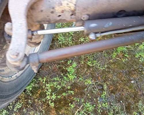 Tractor Fiat 700 e año 1983