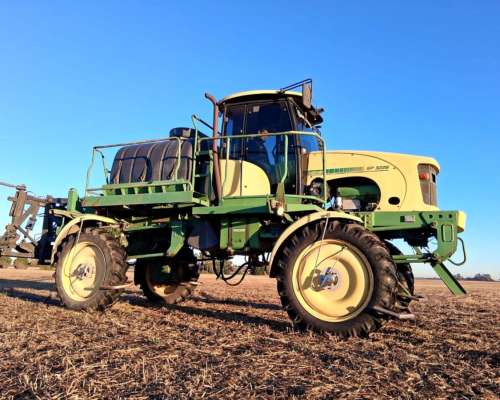 Pulverizador Caiman 3228- 2012