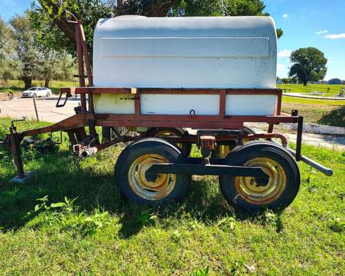 ☀️🌾↗️ Vendo Tanque 2.200 Lts Regador