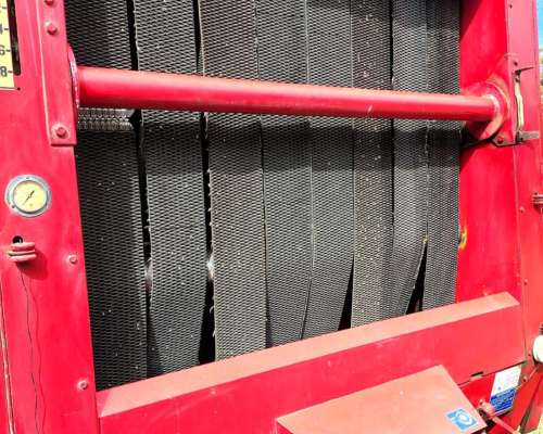 Rotoenfardadora Mainero 5880 con Monitor MRE-1000