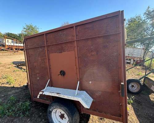 Trailer / Tráiler / Carro / Acoplado Caballo 1 Equino