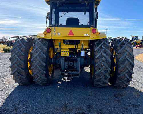 Tractor Pauny EVO 280 año 2014 con Centro Cerrado