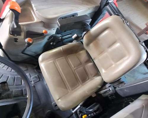 Tractor Case JX90 – año 2021 - con Pala Omar Martin 600