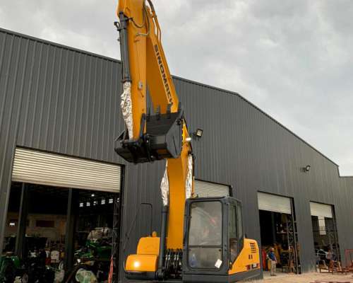 Excavadora Sinomach XT230 e